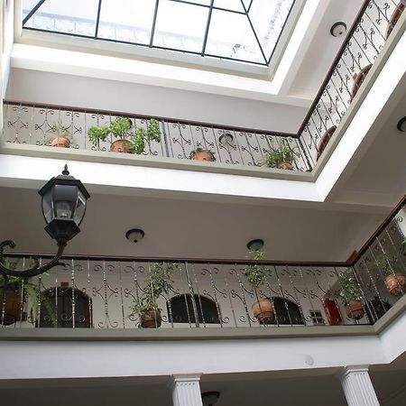 Hostal Patrimonio - Sucre Habitación foto